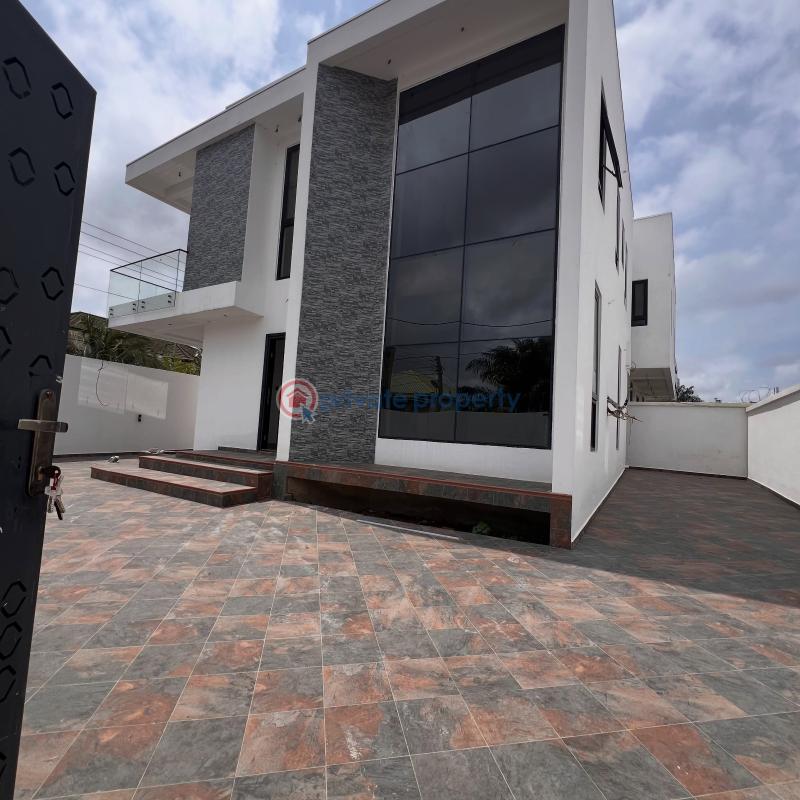 3 bedroom House For Sale 69 Accra East Legon  - 2