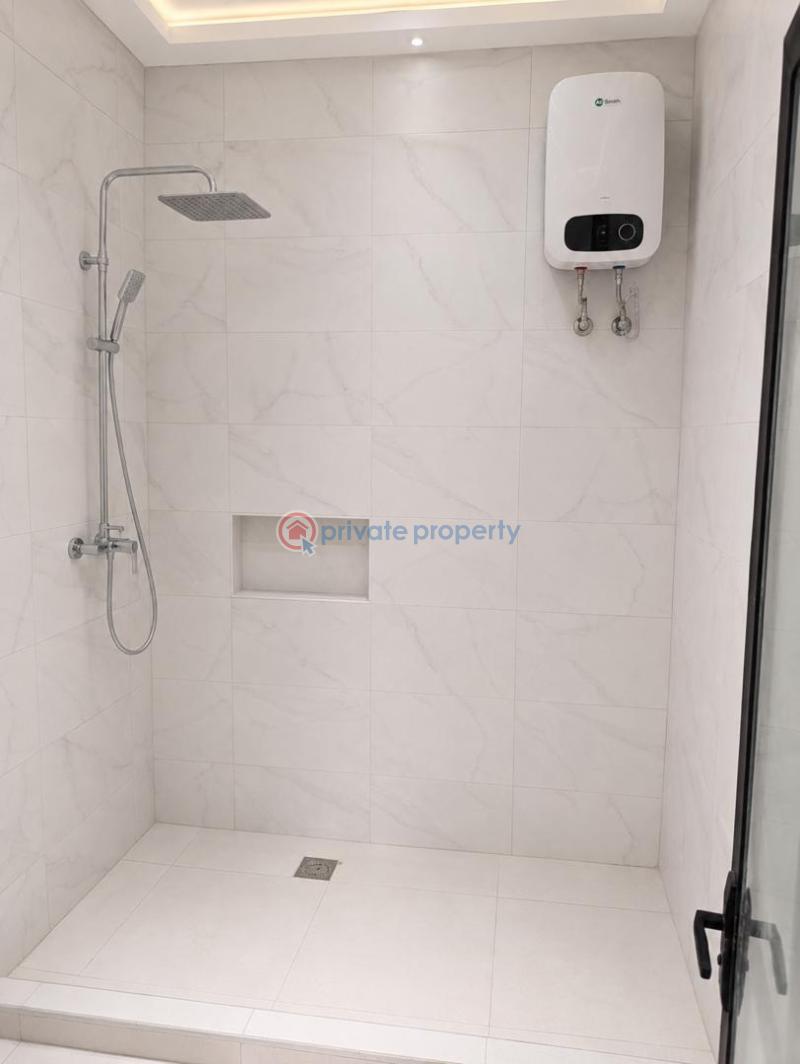 3 bedroom House For Sale Lakeside Estate Ashaley Botwe Adenta Municipal Accra - 10