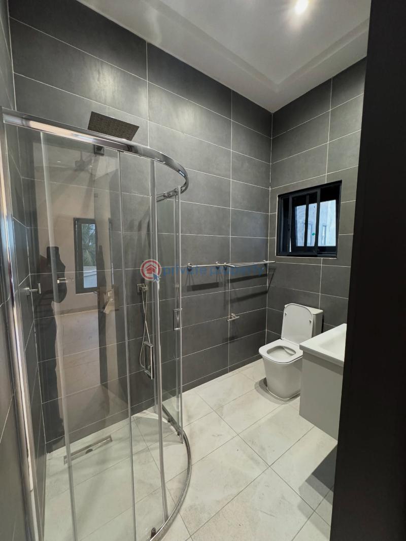 3 bedroom House For Sale 69 Accra East Legon  - 5