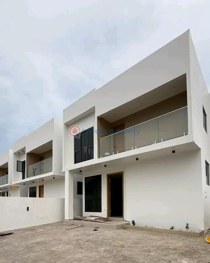 3 bedroom House For Sale Spintex Accra - 8