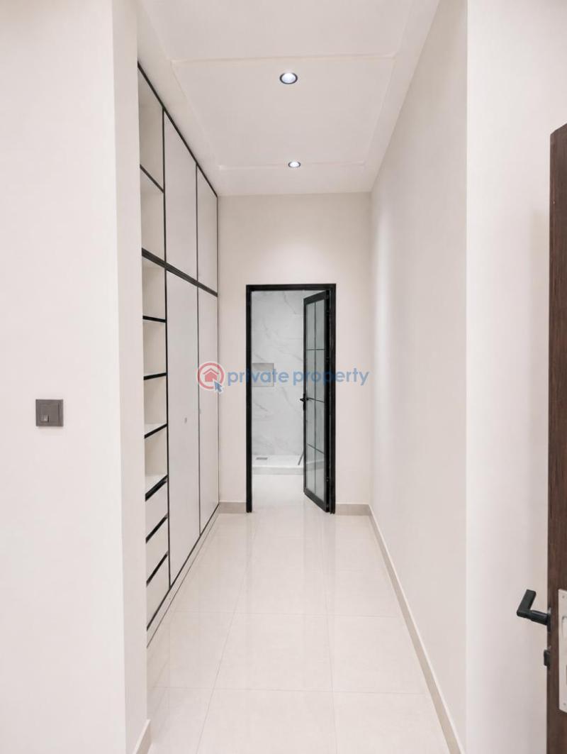 3 bedroom House For Sale Lakeside Estate Ashaley Botwe Adenta Municipal Accra - 2
