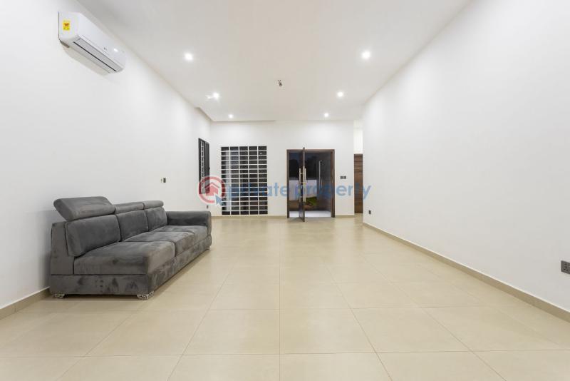 3 bedroom House For Sale Nungua East Accra - 4