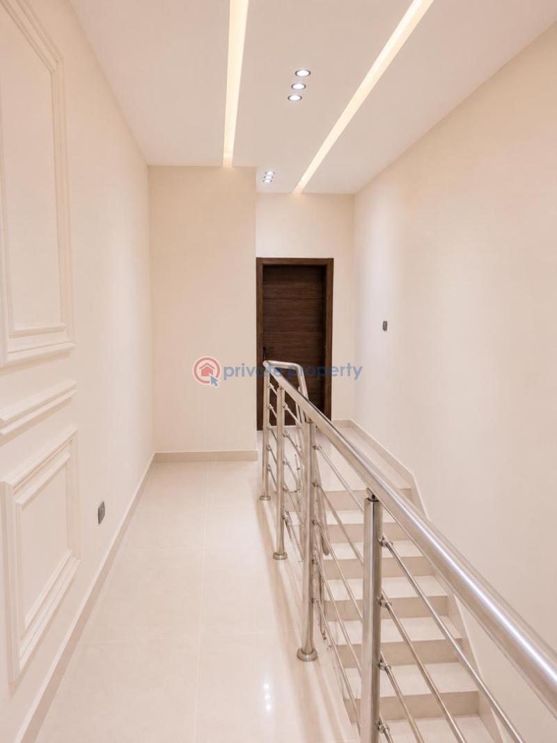 3 bedroom House For Sale Lakeside Estate Ashaley Botwe Adenta Municipal Accra - 1