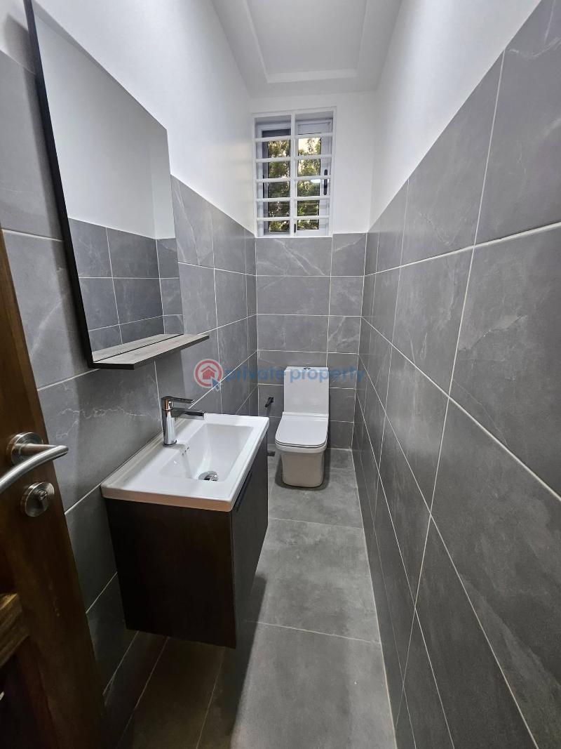 3 bedroom House For Sale Adenta Adenta Municipal Accra - 12