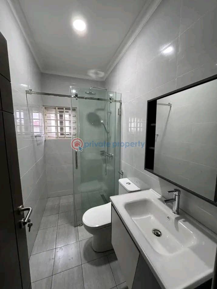3 bedroom House For Sale Spintex Accra - 6