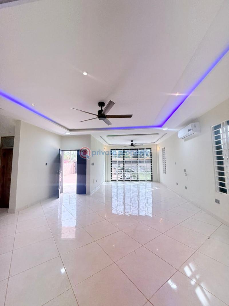 4 bedroom House For Rent Tse Addo Accra - 3