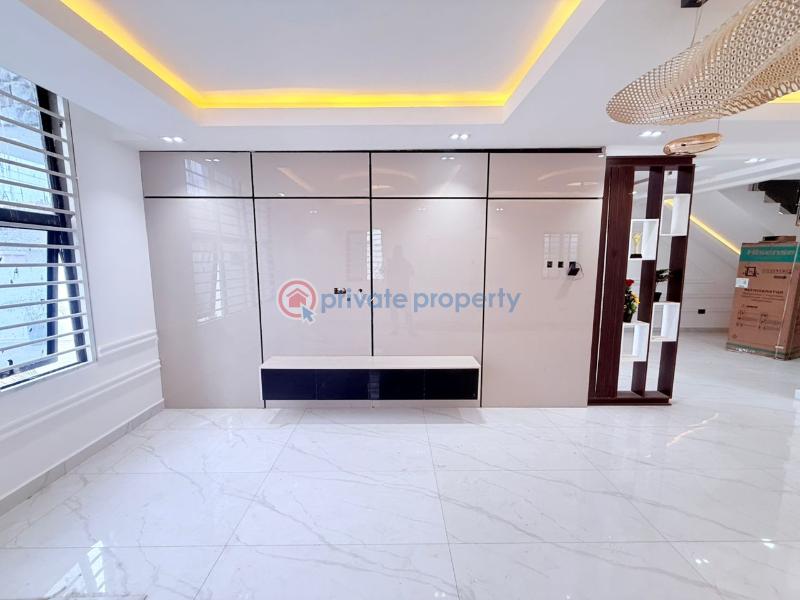 4 bedroom House For Sale Lashibi Spintex Accra - 7