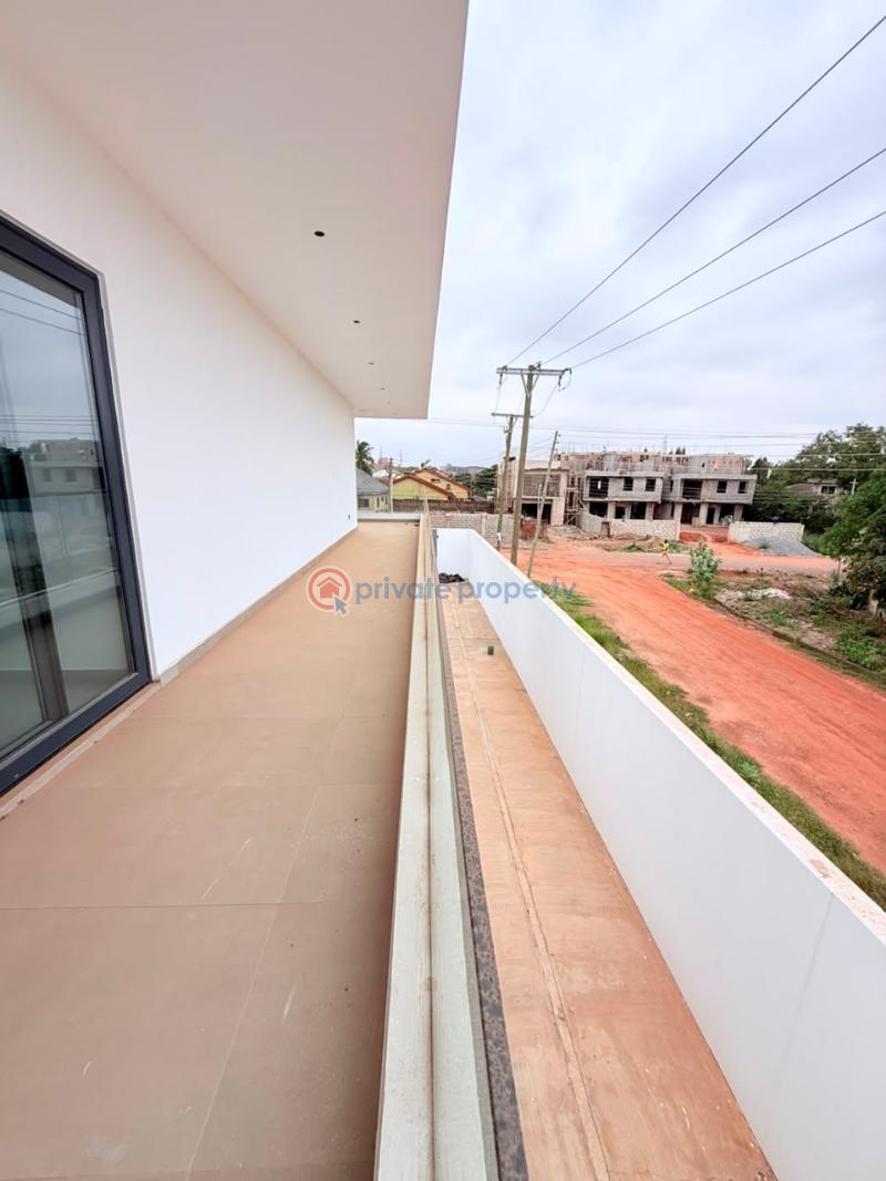 4 bedroom House For Sale Adjiringanor East Legon Accra - 2