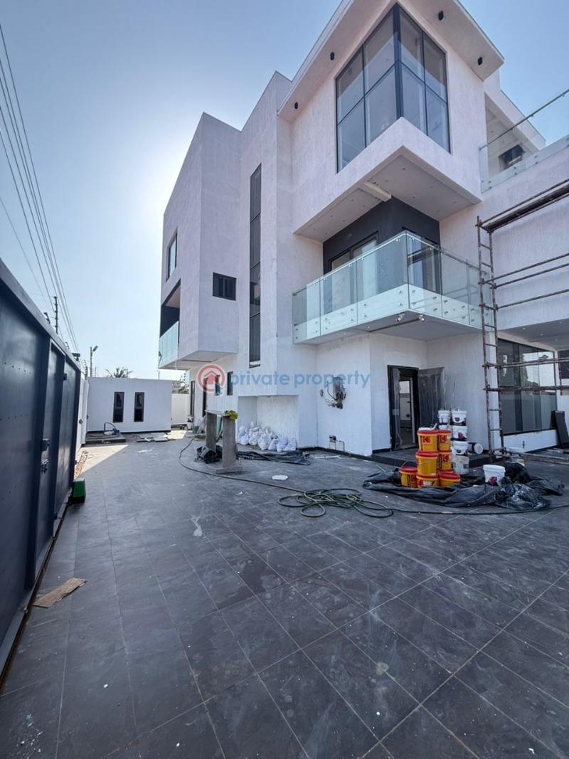 4 bedroom House For Sale Trasacco Accra East Legon  - 0