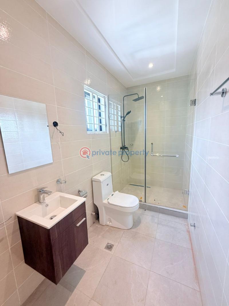 4 bedroom House For Sale Ogbojo Adenta Municipal Accra - 9