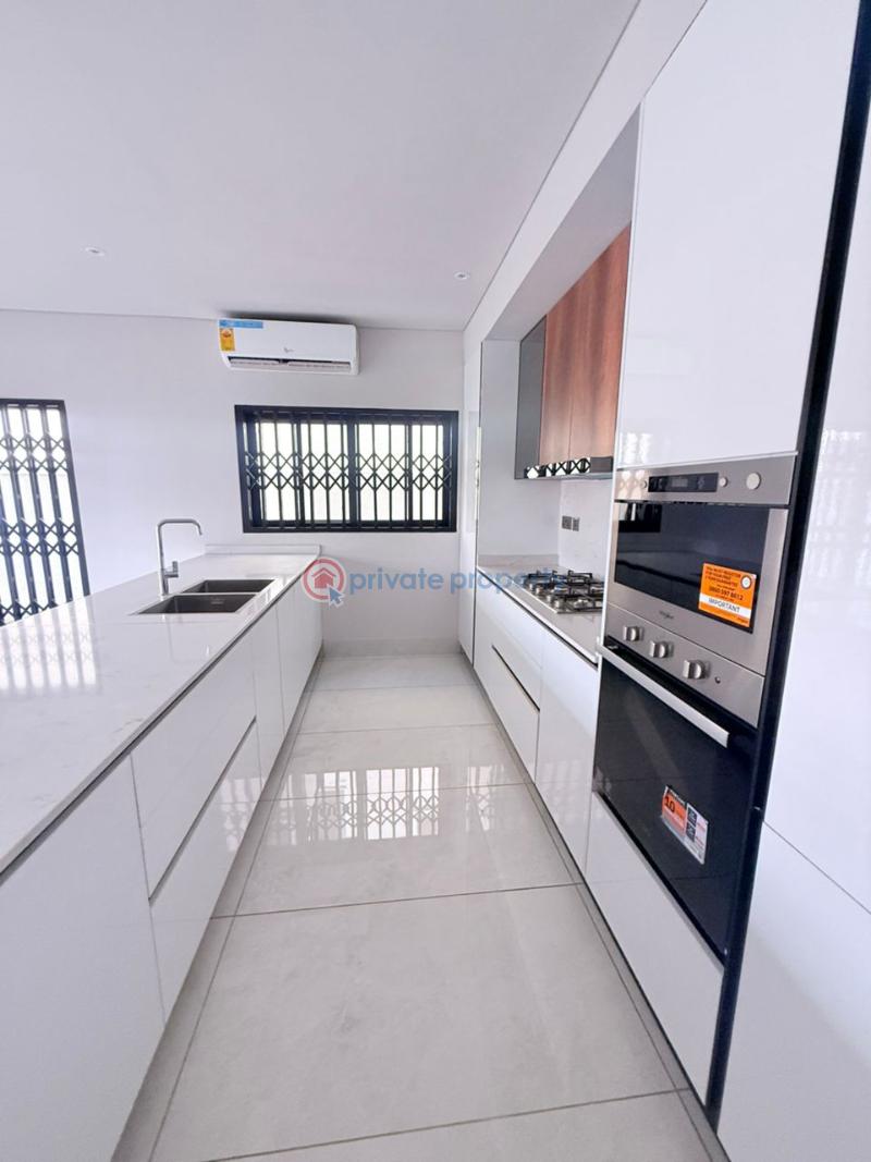 3 bedroom House For Rent Tse Addo East Airport Airport Residential Area Accra - 9