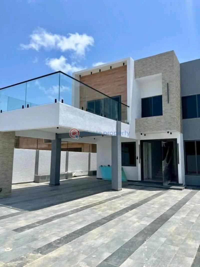 4 bedroom Townhouse For Rent Burma Hills East Airport Airport Residential Area Accra - 1