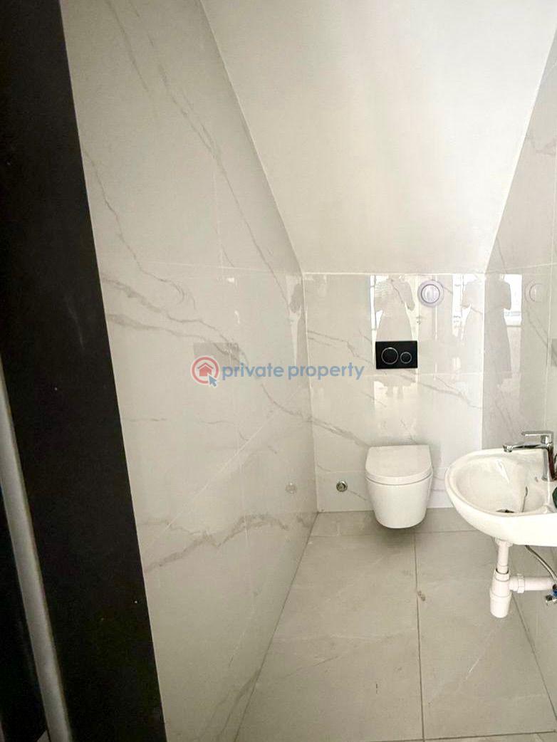 4 bedroom House For Rent North Industrial Area Ghana Accra Metropolitan  - 5