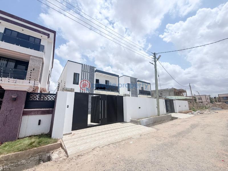 4 bedroom House For Sale Ogbojo Adenta Municipal Accra - 2