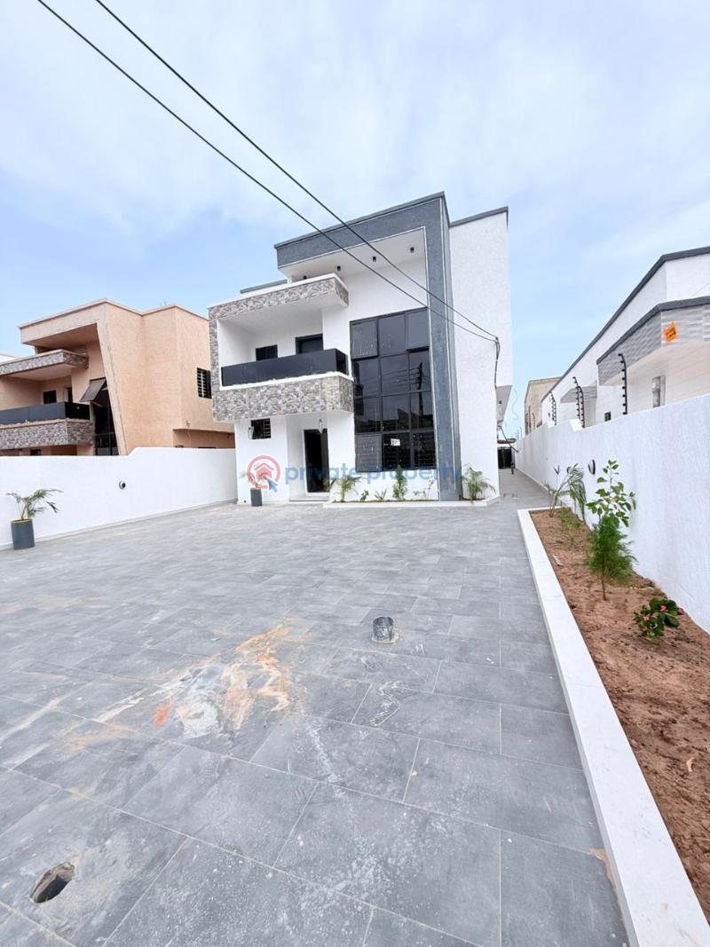 4 bedroom House For Sale Lashibi Spintex Accra - 1
