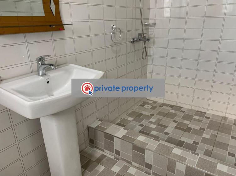 4 bedroom Detached Duplex For Sale Achimota Accra - 8