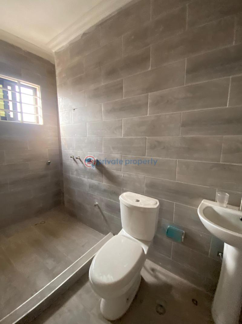 4 bedroom House For Sale Spintex Accra - 3