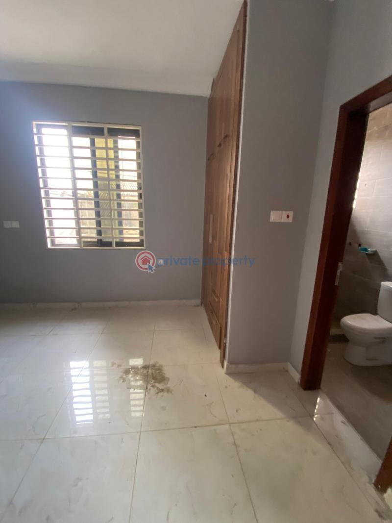 4 bedroom House For Sale Spintex Accra - 12