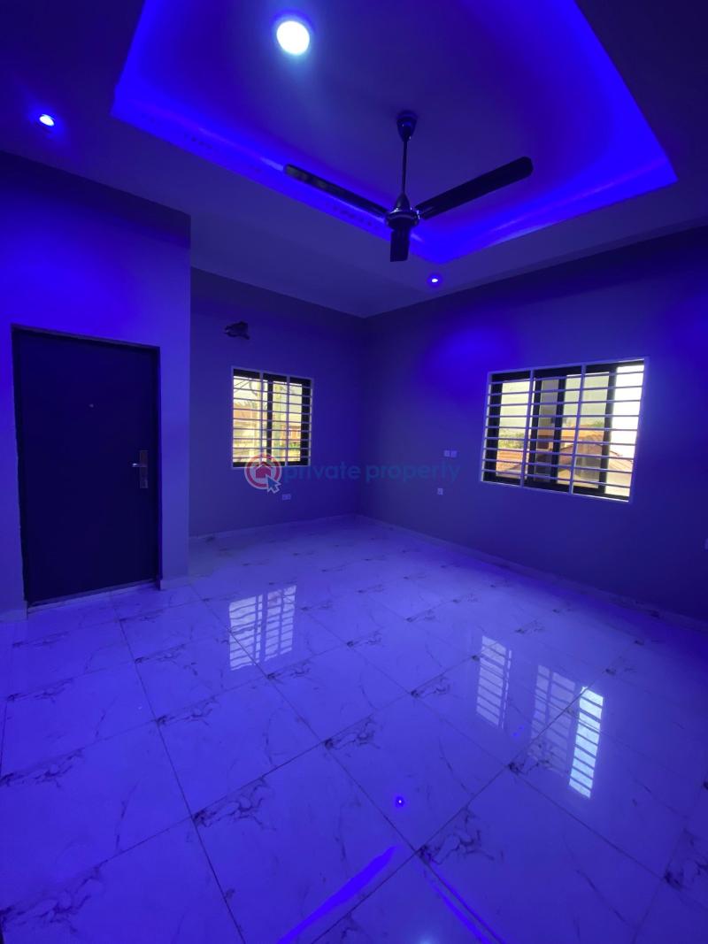 4 bedroom House For Sale Spintex Accra - 11