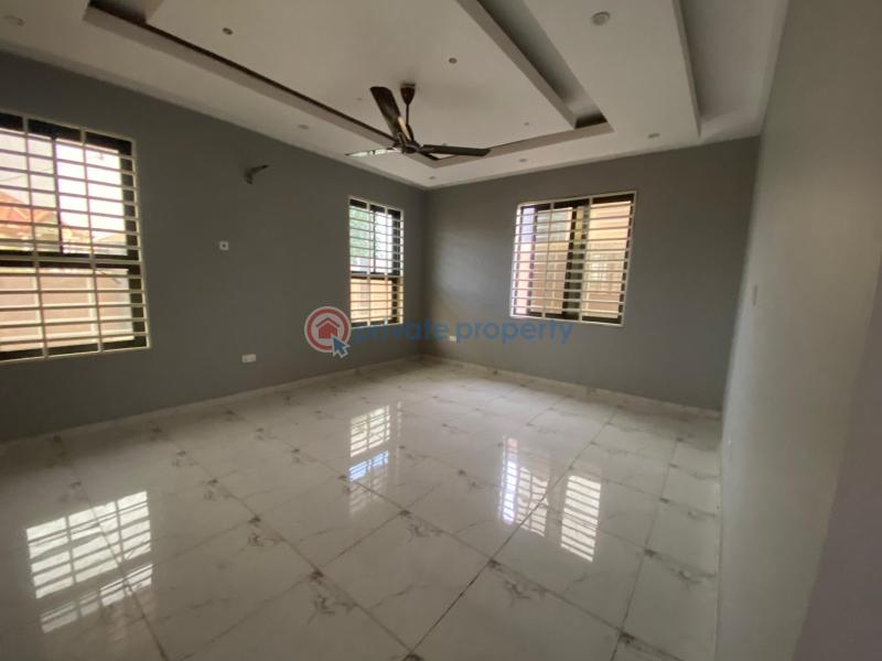4 bedroom House For Sale Spintex Accra - 6