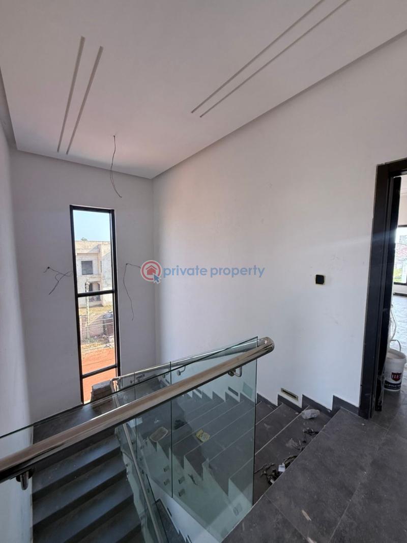 4 bedroom House For Sale Trasacco Accra East Legon  - 4
