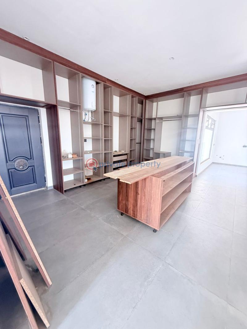 4 bedroom House For Sale Trasacco Accra East Legon  - 10