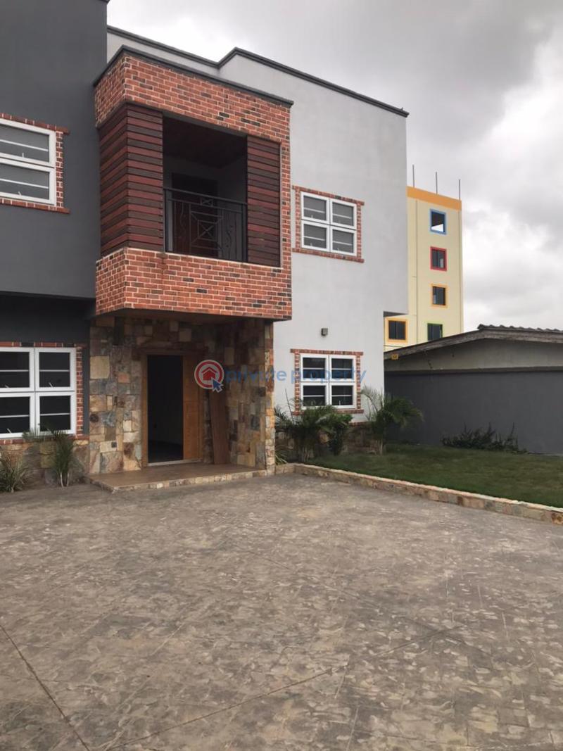 4 bedroom Townhouse For Sale Adjiringanor East Legon Accra - 0