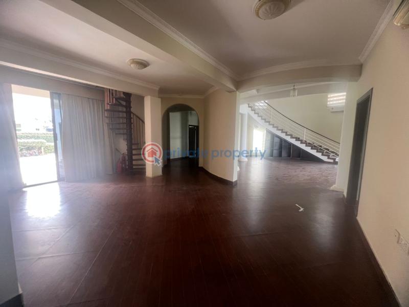 4 bedroom Townhouse For Sale Cantonments Accra - 1