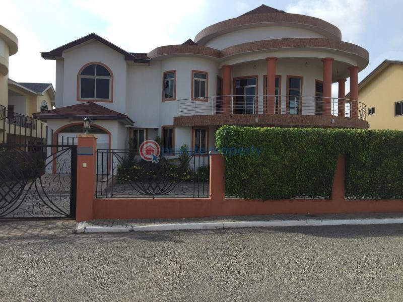 4 bedroom Townhouse For Sale Cantonments Accra - 0