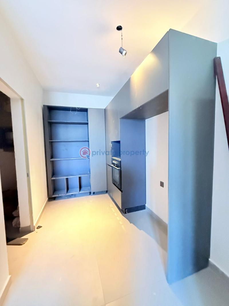 4 bedroom House For Sale Trasacco Accra East Legon  - 9