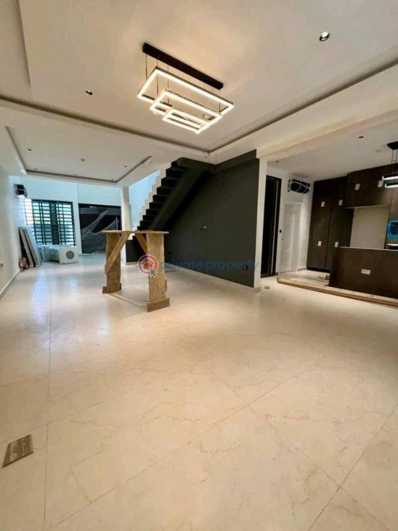 4 bedroom Townhouse For Rent Burma Hills East Airport Airport Residential Area Accra - 4