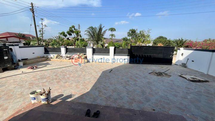 4 bedroom House For Sale Tantra Hills West Legon Achimota Accra - 4