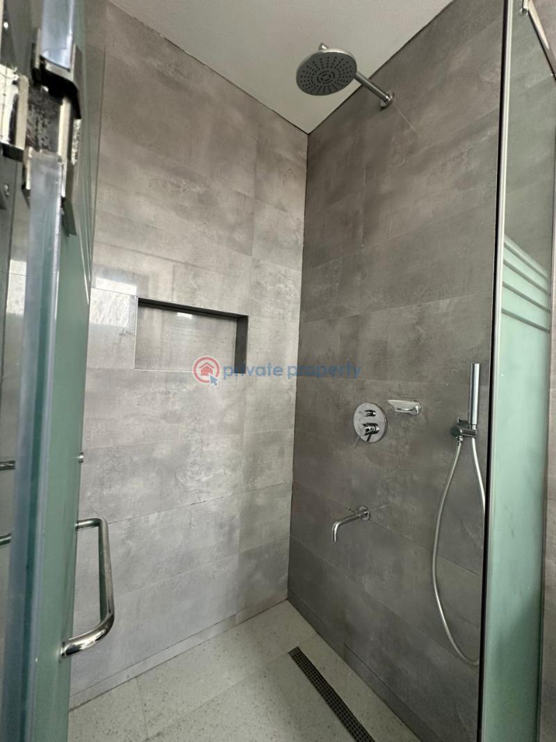 4 bedroom Townhouse For Rent Adjiriganor East Legon Accra - 6