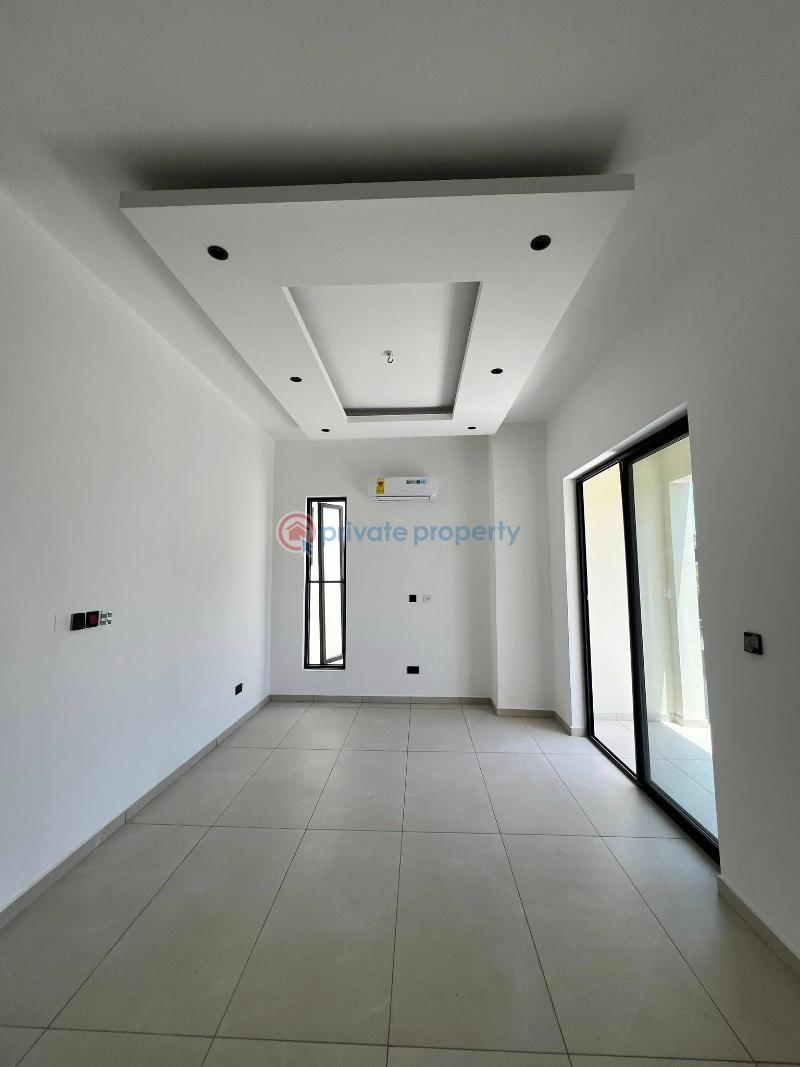 4 bedroom House For Sale A&c Mall Accra East Legon  - 3
