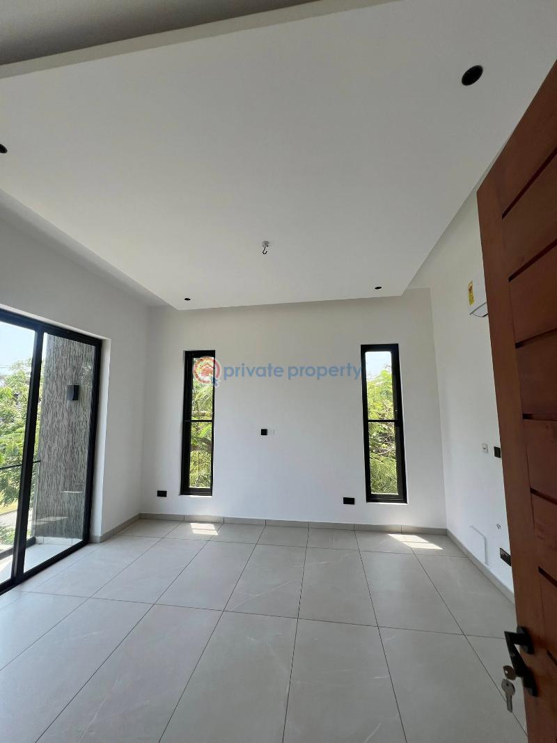 4 bedroom House For Sale A&c Mall Accra East Legon  - 7
