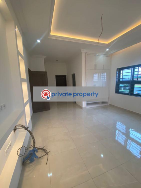 4 bedroom House For Sale &nbsp;lakeside Community 8 Adenta Municipal Accra - 3