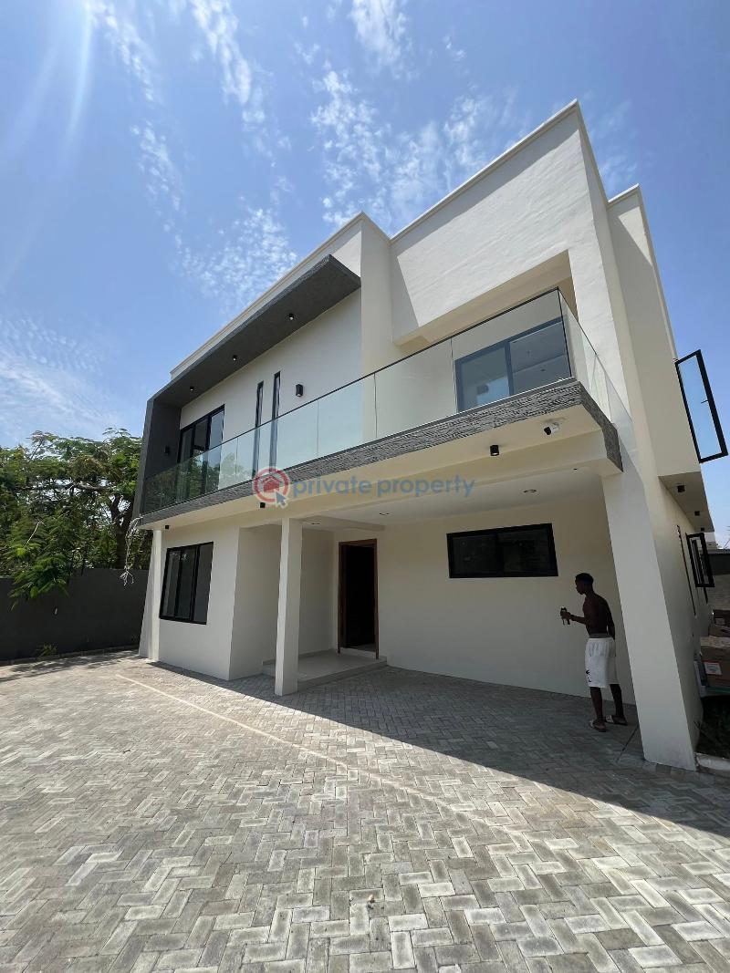 4 bedroom House For Sale A&c Mall Accra East Legon  - 2