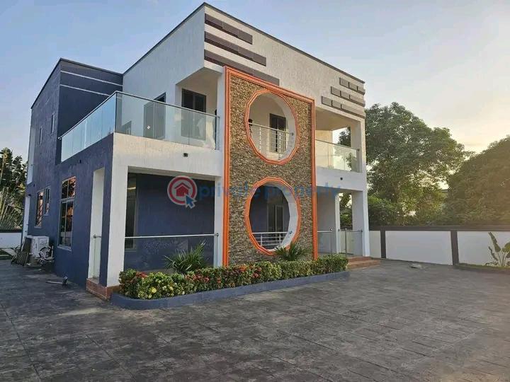 4 bedroom House For Sale Ayi Mensah Oyarifa La Nkwantanang Madina Municipal Accra - 1