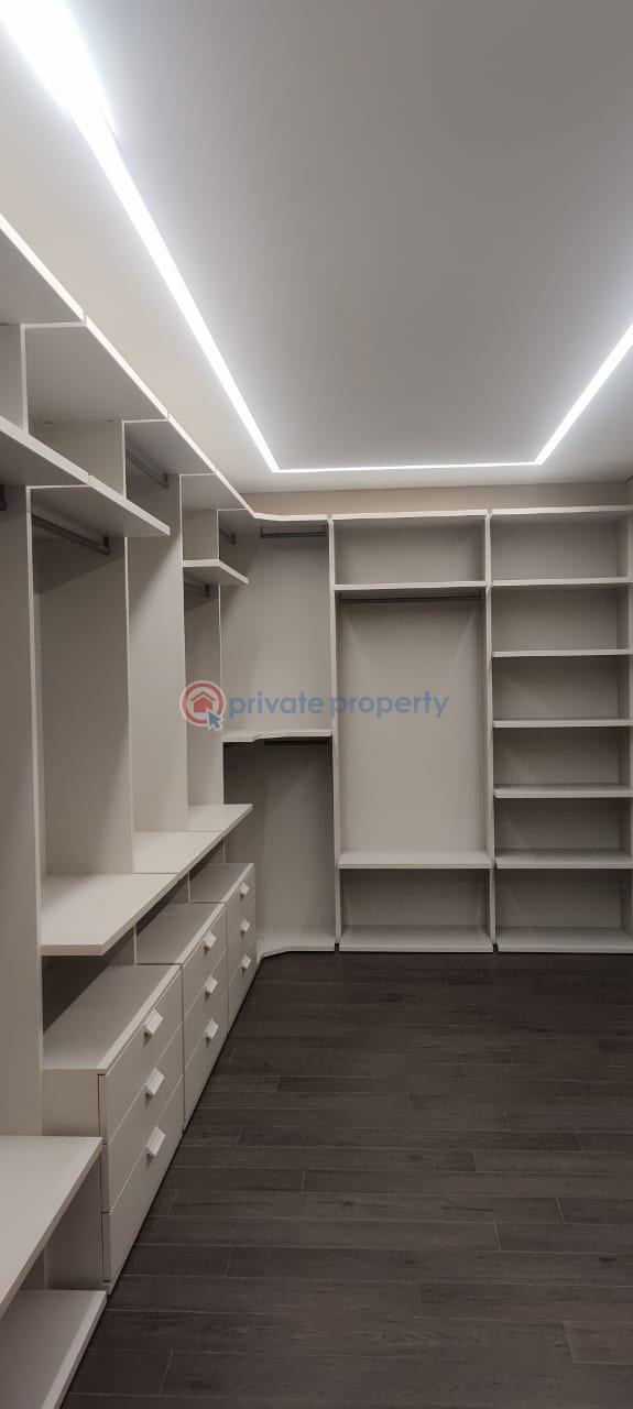 4 bedroom Townhouse For Sale Cantonments Accra - 5