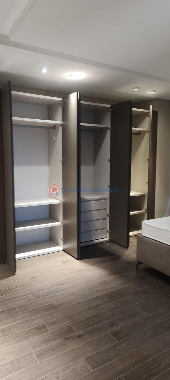 4 bedroom Townhouse For Sale Cantonments Accra - 4