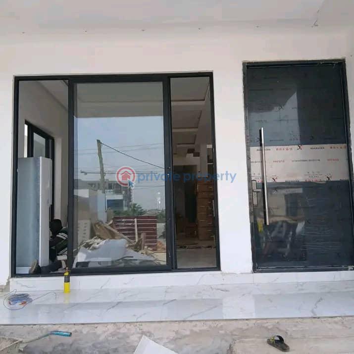 4 bedroom Townhouse For Sale East Legon Accra - 7