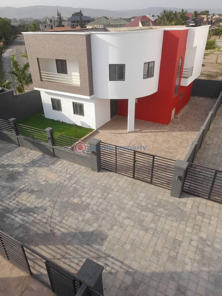 4 bedroom Townhouse For Sale Patang Road Adenta Municipal Accra - 3