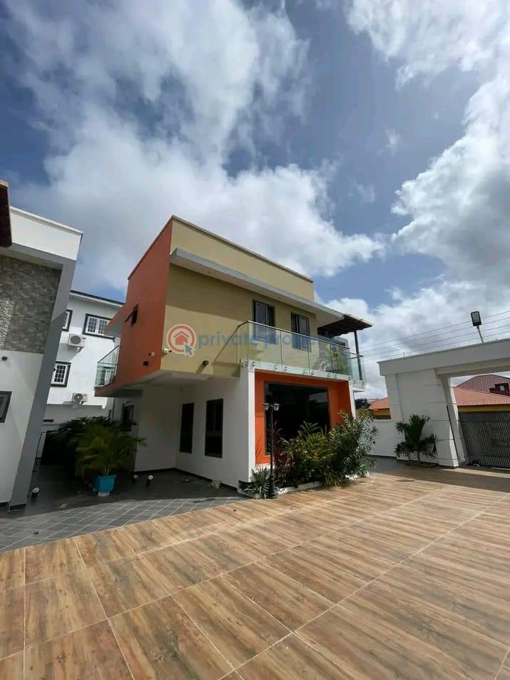 4 bedroom Townhouse For Sale Spintex Accra - 1