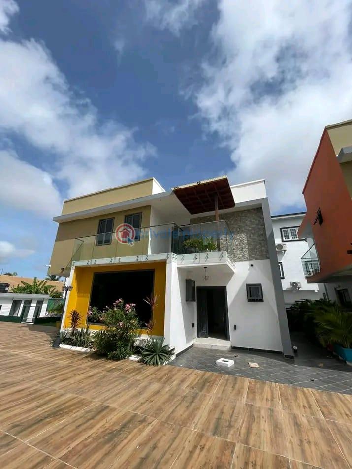 4 bedroom Townhouse For Sale Spintex Accra - 0