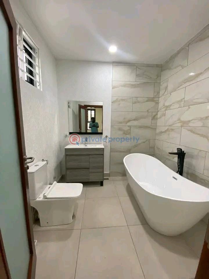 4 bedroom House For Sale Tse Addo Accra - 6