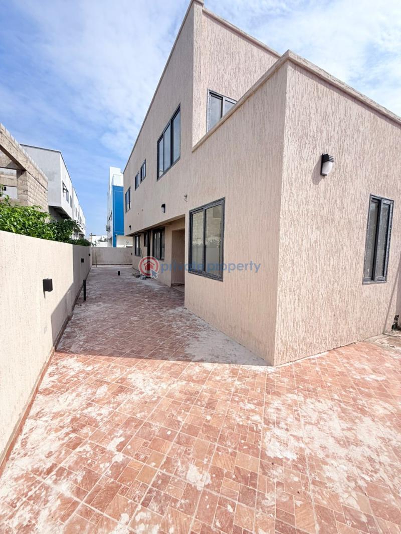 5 bedroom House For Sale Tse Addo Accra - 11