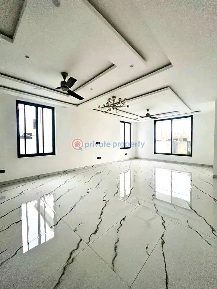 5 bedroom Townhouse For Sale East Airport Airport Residential Area Accra - 2