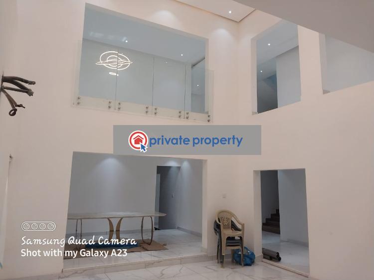 6 bedroom Detached Bungalow For Sale &nbsp;ablekuma Oshuiman In Serene Area Accra Metropolitan  - 3