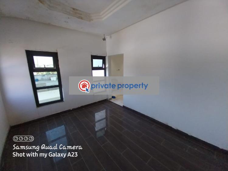 6 bedroom Detached Bungalow For Sale &nbsp;ablekuma Oshuiman In Serene Area Accra Metropolitan  - 9