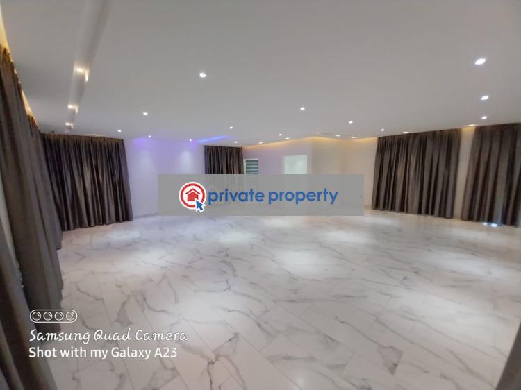 6 bedroom Detached Bungalow For Sale &nbsp;ablekuma Oshuiman In Serene Area Accra Metropolitan  - 10